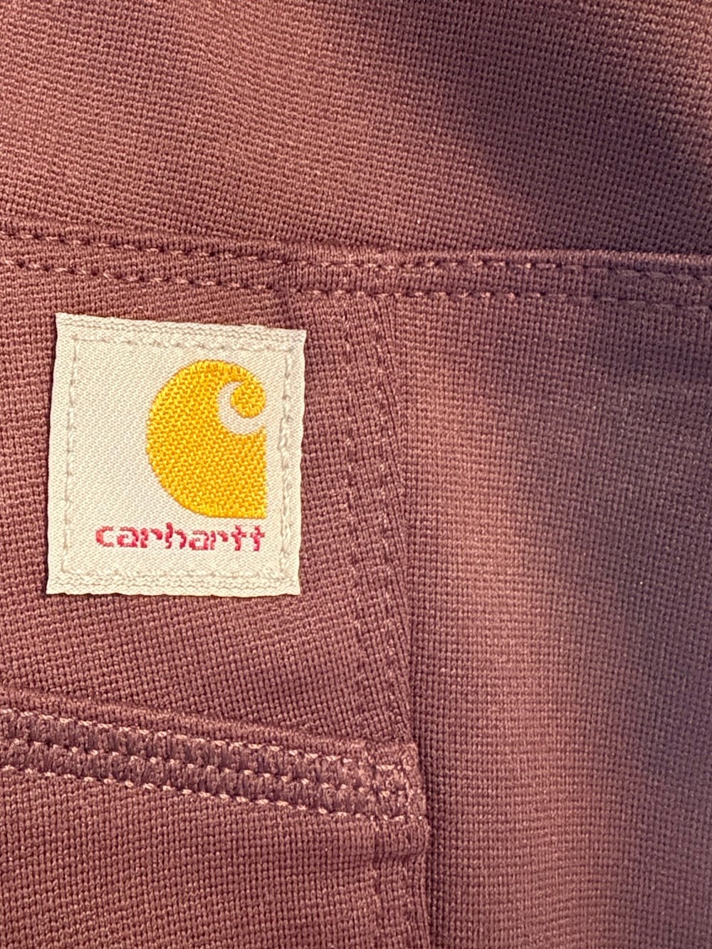 Like new! Women’s Large Carhartt Leggings in Deep Burgundy - Picture 4 of 6